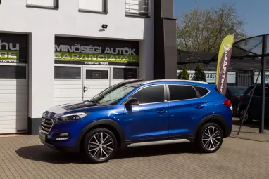 HYUNDAI TUCSON 1.6 T-GDI Executive 4WD DCT Passion 94E km +Maximum Extra +Végig Hyundai-nál Szervizelt + 2X-s GARANCIA !!