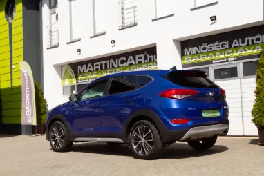 HYUNDAI TUCSON 1.6 T-GDI Executive 4WD DCT Passion 94E km +Maximum Extra +Végig Hyundai-nál Szervizelt + 2X-s GARANCIA !!