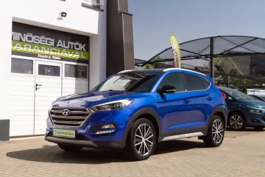 HYUNDAI TUCSON 1.6 T-GDI Executive 4WD DCT Passion 94E km +Maximum Extra +Végig Hyundai-nál Szervizelt + 2X-s GARANCIA !!