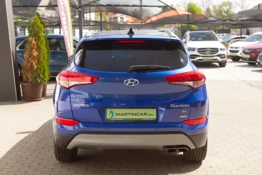 HYUNDAI TUCSON 1.6 T-GDI Executive 4WD DCT Passion 94E km +Maximum Extra +Végig Hyundai-nál Szervizelt + 2X-s GARANCIA !!