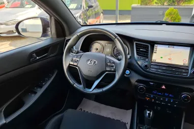 HYUNDAI TUCSON 1.6 T-GDI Executive 4WD DCT Passion 94E km +Maximum Extra +Végig Hyundai-nál Szervizelt + 2X-s GARANCIA !!