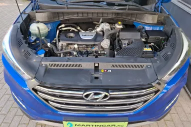 HYUNDAI TUCSON 1.6 T-GDI Executive 4WD DCT Passion 94E km +Maximum Extra +Végig Hyundai-nál Szervizelt + 2X-s GARANCIA !!