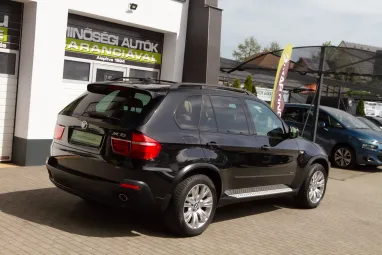 BMW X5 3.0 sd (Automata) Black Sapphire Metallic +Panoráma +Igényes állapot +2X-s GARANCIA !!