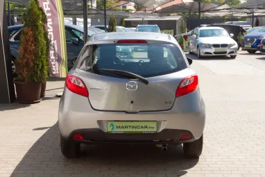 MAZDA 2 1.3i CE TOP Aluminium Grey Metallic +Első Tulajdonostól +Friss Műszaki +2X-s GARANCIA !!