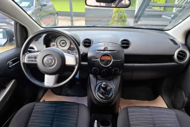 MAZDA 2 1.3i CE TOP Aluminium Grey Metallic +Első Tulajdonostól +Friss Műszaki +2X-s GARANCIA !!