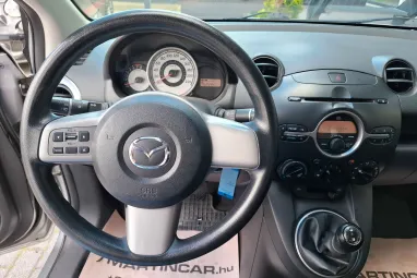 MAZDA 2 1.3i CE TOP Aluminium Grey Metallic +Első Tulajdonostól +Friss Műszaki +2X-s GARANCIA !!