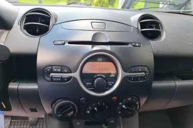 MAZDA 2 1.3i CE TOP Aluminium Grey Metallic +Első Tulajdonostól +Friss Műszaki +2X-s GARANCIA !!