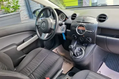 MAZDA 2 1.3i CE TOP Aluminium Grey Metallic +Első Tulajdonostól +Friss Műszaki +2X-s GARANCIA !!