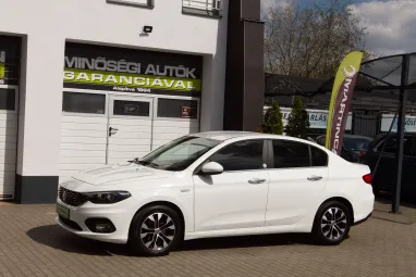 FIAT TIPO 1.4 16V Mirror Eredeti Magyar Autó +1. Tulajdonos + Full Vez. Szervízkönyv +2X-s GARANCIA !!