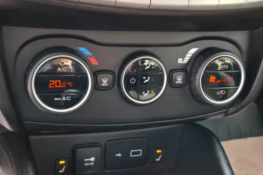 FIAT TIPO 1.4 16V Mirror Eredeti Magyar Autó +1. Tulajdonos + Full Vez. Szervízkönyv +2X-s GARANCIA !!