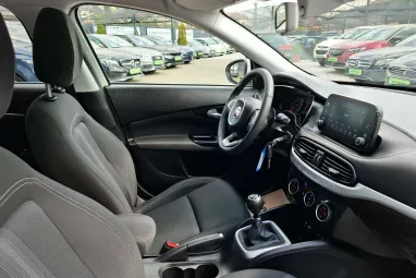 FIAT TIPO 1.4 16V Mirror Eredeti Magyar Autó +1. Tulajdonos + Full Vez. Szervízkönyv +2X-s GARANCIA !!