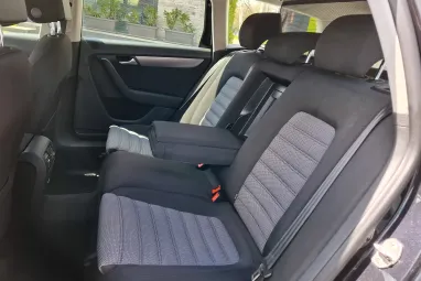 VOLKSWAGEN PASSAT VII Variant 2.0 CR TDI Comfortline BMT DSG SPORT +Deep Black +Igényes állapot +Vezérlés csere +2X-s GARANCIA !!