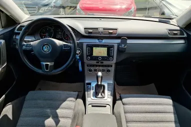 VOLKSWAGEN PASSAT VII Variant 2.0 CR TDI Comfortline BMT DSG SPORT +Deep Black +Igényes állapot +Vezérlés csere +2X-s GARANCIA !!