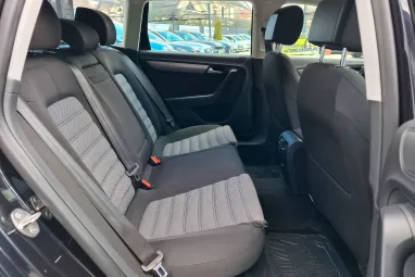 VOLKSWAGEN PASSAT VII Variant 2.0 CR TDI Comfortline BMT DSG SPORT +Deep Black +Igényes állapot +Vezérlés csere +2X-s GARANCIA !!