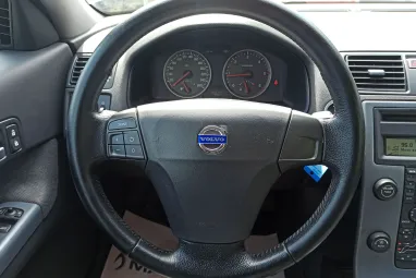 VOLVO C30 1.6 D Silver Line Edition ! +igényes szervizelt állapot +2X-s GARANCIA !!