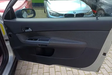 VOLVO C30 1.6 D Silver Line Edition ! +igényes szervizelt állapot +2X-s GARANCIA !!