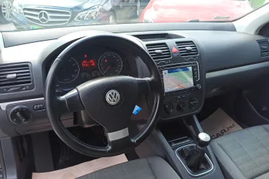 VOLKSWAGEN GOLF V 1.6 Trendline Sport Edition +Black Magic Metalic +Igényes állapot +Friss Vizsga +2X-s GARANCIA !!