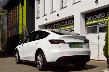 TESLA MODEL Y Long Range AWD (Automata) AMD Ryzen +Full FSD +Sérülésmentes +Teljes Gyári GARANCIA !!