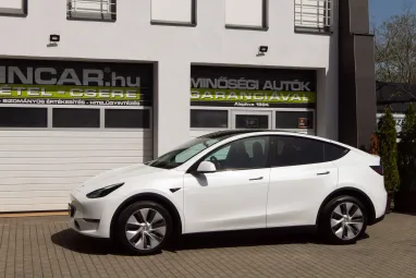 TESLA MODEL Y Long Range AWD (Automata) AMD Ryzen +Full FSD +Sérülésmentes +Teljes Gyári GARANCIA !!