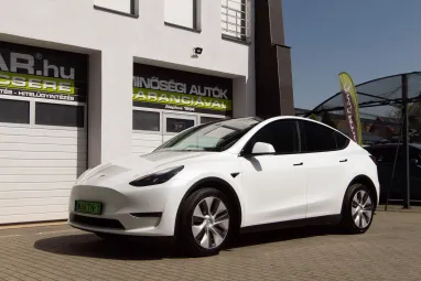 TESLA MODEL Y Long Range AWD (Automata) AMD Ryzen +Full FSD +Sérülésmentes +Teljes Gyári GARANCIA !!