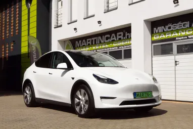TESLA MODEL Y Long Range AWD (Automata) AMD Ryzen +Full FSD +Sérülésmentes +Teljes Gyári GARANCIA !!