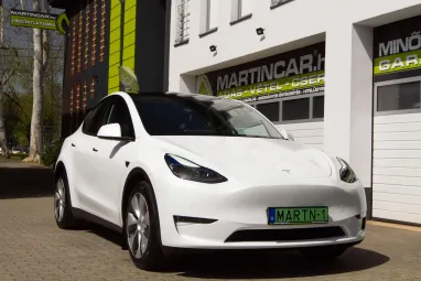 TESLA MODEL Y Long Range AWD (Automata) AMD Ryzen +Full FSD +Sérülésmentes +Teljes Gyári GARANCIA !!