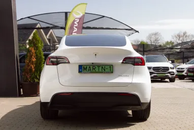 TESLA MODEL Y Long Range AWD (Automata) AMD Ryzen +Full FSD +Sérülésmentes +Teljes Gyári GARANCIA !!