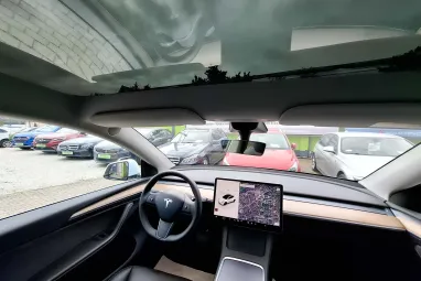 TESLA MODEL Y Long Range AWD (Automata) AMD Ryzen +Full FSD +Sérülésmentes +Teljes Gyári GARANCIA !!