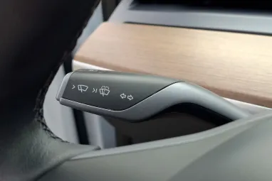 TESLA MODEL Y Long Range AWD (Automata) AMD Ryzen +Full FSD +Sérülésmentes +Teljes Gyári GARANCIA !!