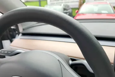 TESLA MODEL Y Long Range AWD (Automata) AMD Ryzen +Full FSD +Sérülésmentes +Teljes Gyári GARANCIA !!