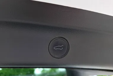 TESLA MODEL Y Long Range AWD (Automata) AMD Ryzen +Full FSD +Sérülésmentes +Teljes Gyári GARANCIA !!