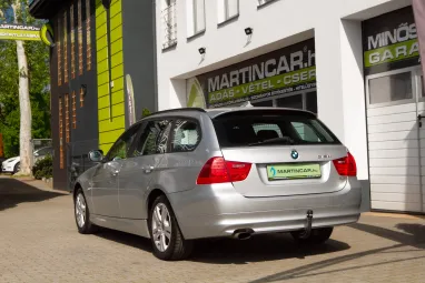 BMW 3-AS SOROZAT 318d Touring Titánium Silver +Friss Nagyszervíz +Friss műszaki +3X-s GARANCIA !!