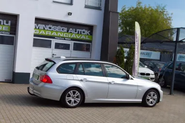 BMW 3-AS SOROZAT 318d Touring Titánium Silver +Friss Nagyszervíz +Friss műszaki +3X-s GARANCIA !!