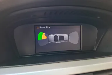 BMW 3-AS SOROZAT 318d Touring Titánium Silver +Friss Nagyszervíz +Friss műszaki +3X-s GARANCIA !!