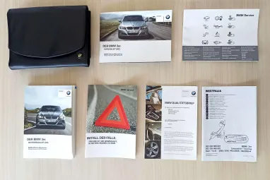 BMW 3-AS SOROZAT 318d Touring Titánium Silver +Friss Nagyszervíz +Friss műszaki +3X-s GARANCIA !!