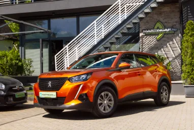 PEUGEOT 2008 1.2 PureTech Allure Pack EAT8 Orange Fusion Metallic +Magyar Autó +Mint az ÚJ +1.Tulajdonos +3X-s GARANCIA !