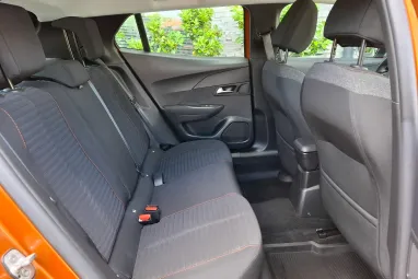 PEUGEOT 2008 1.2 PureTech Allure Pack EAT8 Orange Fusion Metallic +Magyar Autó +Mint az ÚJ +1.Tulajdonos +3X-s GARANCIA !