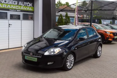 FIAT BRAVO 1.4 T-Jet Dynamic Black Metallic +Keveset futott +Navigáció +Igényes állapot +3X-s GARANCIA !!