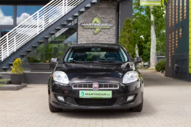 FIAT BRAVO 1.4 T-Jet Dynamic Black Metallic +Keveset futott +Navigáció +Igényes állapot +3X-s GARANCIA !!