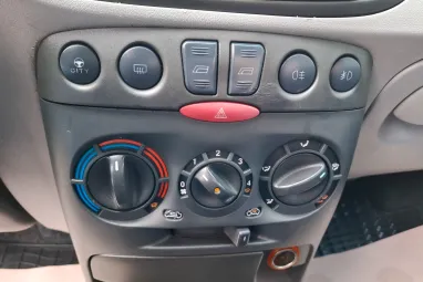 FIAT PUNTO 1.2 16V HLX JÉGHIDEG KLÍMA +FRISS MŰSZAKI +Igényes utastér ++