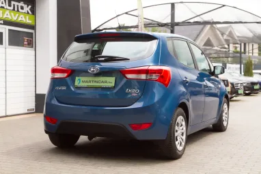 HYUNDAI IX20 1.4 CRDi HP Style Ara Blue +Végig Vezetett Szervizkönyv +Keveset Futott +3X-s GARANCIA !!