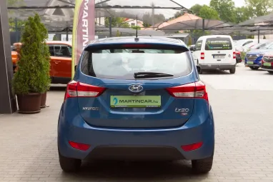 HYUNDAI IX20 1.4 CRDi HP Style Ara Blue +Végig Vezetett Szervizkönyv +Keveset Futott +3X-s GARANCIA !!
