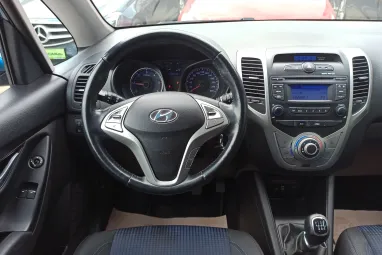 HYUNDAI IX20 1.4 CRDi HP Style Ara Blue +Végig Vezetett Szervizkönyv +Keveset Futott +3X-s GARANCIA !!