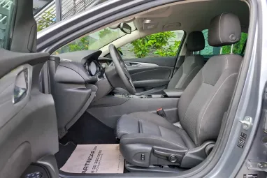 OPEL INSIGNIA Grand Sport 1.5 Business Innovation Start Stop (Automata) Satin Steel Gray +Eredeti Magyar Auto +1. Tulajdonos +Full Szerviz +Vez.SZVK !!