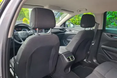 OPEL INSIGNIA Grand Sport 1.5 Business Innovation Start Stop (Automata) Satin Steel Gray +Eredeti Magyar Auto +1. Tulajdonos +Full Szerviz +Vez.SZVK !!