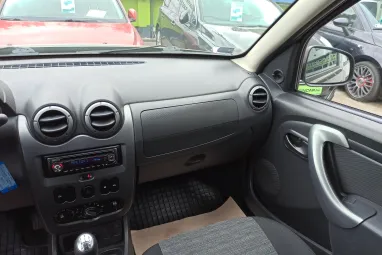 DACIA DUSTER 1.5 dCi Cool Gris Olive Metallic +Eredeti Magyar Autó +Keveset futott +3X-s GARANCIA !!
