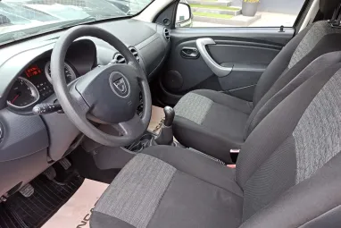 DACIA DUSTER 1.5 dCi Cool Gris Olive Metallic +Eredeti Magyar Autó +Keveset futott +3X-s GARANCIA !!