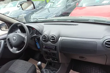 DACIA DUSTER 1.5 dCi Cool Gris Olive Metallic +Eredeti Magyar Autó +Keveset futott +3X-s GARANCIA !!