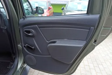 DACIA DUSTER 1.5 dCi Cool Gris Olive Metallic +Eredeti Magyar Autó +Keveset futott +3X-s GARANCIA !!