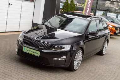SKODA OCTAVIA Combi 2.0 CR TDI RS DSG Euro 6 Black Magic Pearl Metallic +Vezérlés csere +Frissen Szervizelve +3X-s GARANCIA !!